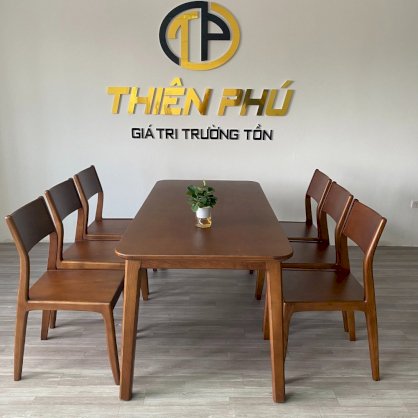 Bộ bàn ghế ăn 6 ghế gỗ sồi Nga tựa lưng cong Thiên Phú Furniture