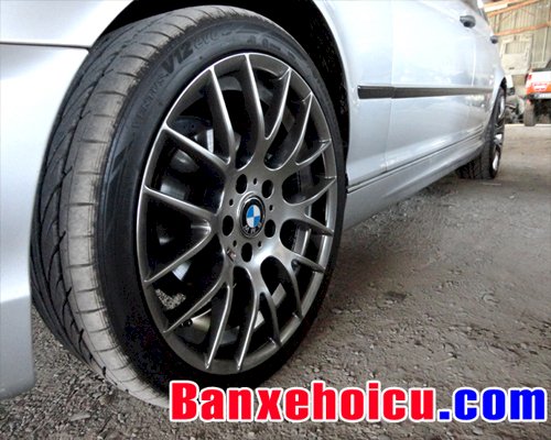 Cần bán xe hơi / ô tô BMW 318i đời 2005 cũ giá rẻ TP.HCM