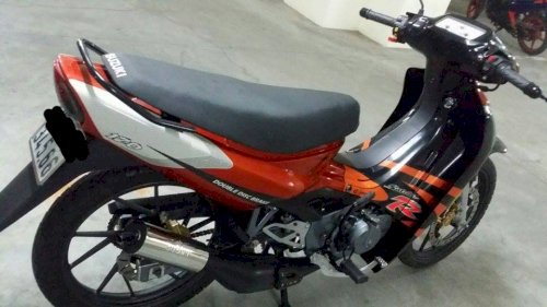 Đánh bài thua cần ra đi Xipo Satria 2000 Cam  Đen  Chugiongcom