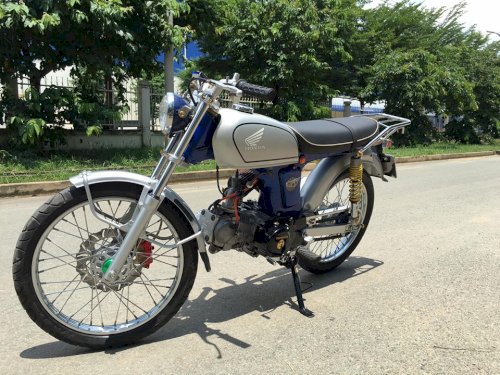 Tìm hiểu thú chơi Honda 67 qua hai bản độ tuyệt đẹp của dân độ Sài Gòn