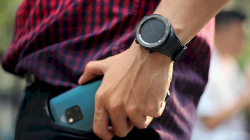 Đánh giá Huawei Watch 2