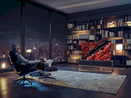 LG chính thức ra mắt mẫu tivi có khả năng cuộn tròn đầu tiên trên thế giới