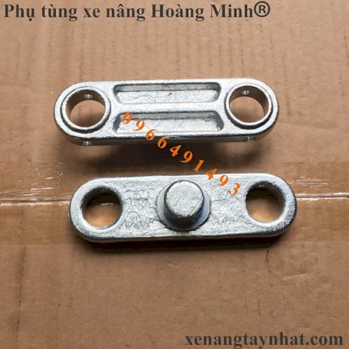 Phụ tùng xe nâng tay Hoàng Minh- Má lắp bánh xe