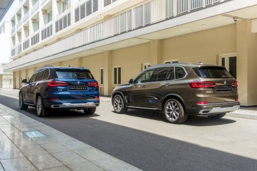 Đuôi xe BMW X5 xDrive40i xLine và xDrive40i xLine Plus 2020