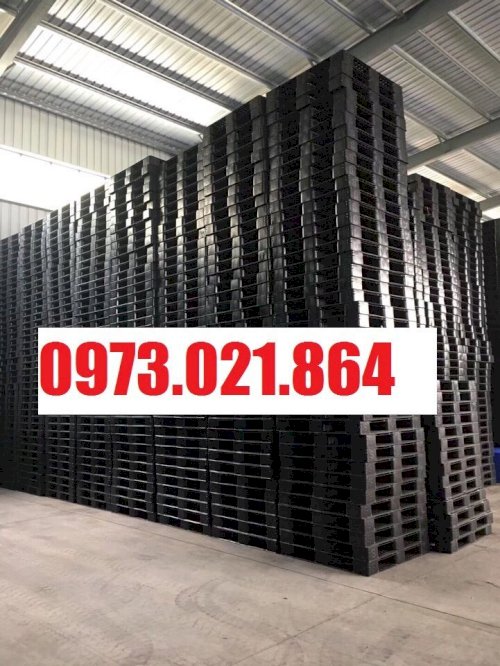 Pallet nhựa cũ Hưng Yên, pallet nhựa cũ giá rẻ chất lượng mới từ 90%