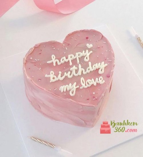 Bánh sinh nhật trang trí hoa kem tươi đẹp tặng chồng yêu