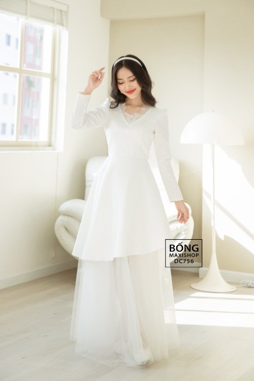 Áo cưới tay dài phi nhật trắng phối lưới DC756 toát lên vẻ đẹp sang trọng, nữ tính