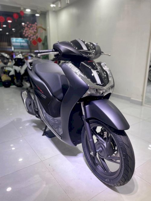 Ngắm Honda SH 150i 2022 màu xám đen giá 9849 triệu đồng  Xe máy  Việt  Giải Trí